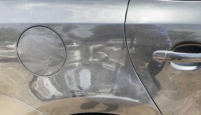 2017 Volkswagen Ameo COMFORTLINE 1.2L, Petrol, Manual, 56,406 km, Right quarter panel - Minor scratches