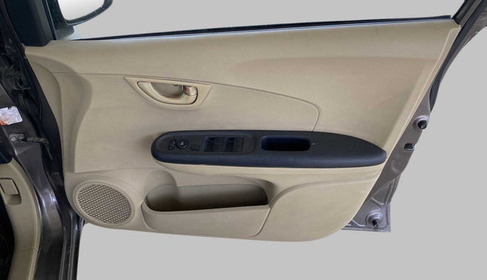 2015 Honda Amaze 1.5L I-DTEC S, Diesel, Manual, 99,481 km, Driver Side Door Panels Control