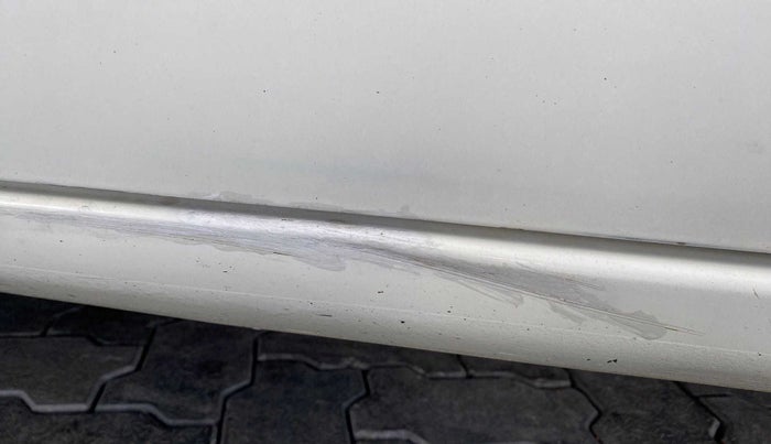 2014 Honda Amaze 1.2L I-VTEC S, Petrol, Manual, 39,603 km, Left running board - Minor scratches