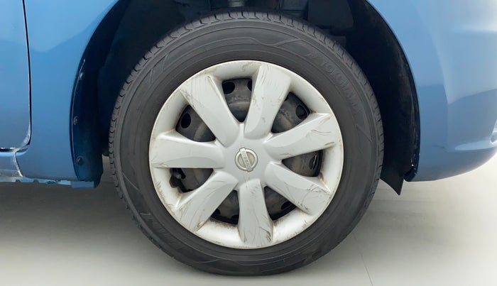 2016 Nissan Micra Active XV SAFETY PACK, Petrol, Manual, 1,10,590 km, Right Front Wheel