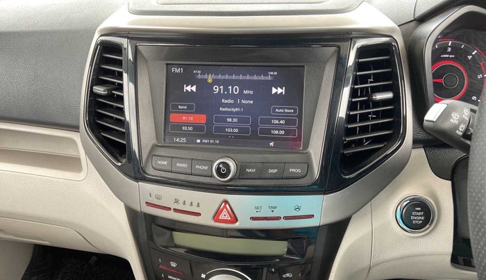 2021 Mahindra XUV300 W8 (O) 1.5 DIESEL AMT, Diesel, Automatic, 39,886 km, Infotainment System