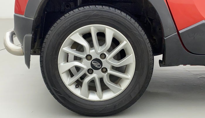 2016 Mahindra Kuv100 K8 D 6 STR, Diesel, Manual, 98,020 km, Right Rear Wheel