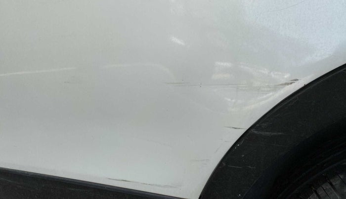 2015 Maruti S Cross ALPHA 1.3, Diesel, Manual, 61,167 km, Rear left door - Slightly dented