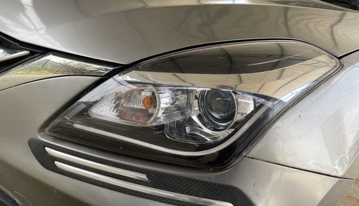 2020 Toyota Glanza G, Petrol, Manual, 20,612 km, Left headlight - Clamp has minor damage
