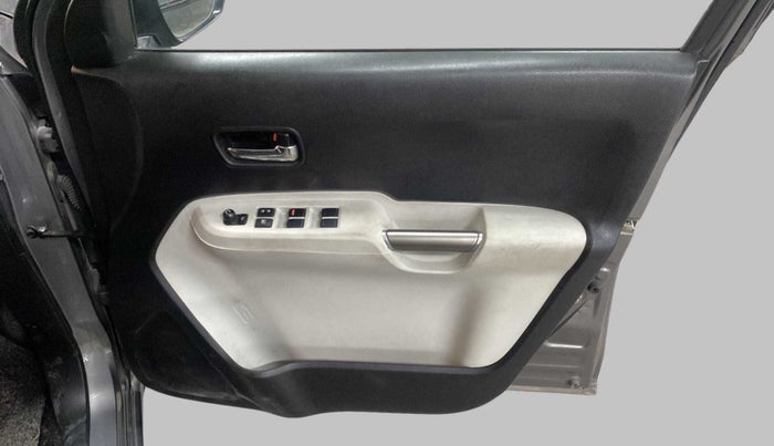 2019 Maruti IGNIS ZETA 1.2 AMT, Petrol, Automatic, 39,504 km, Driver Side Door Panels Control