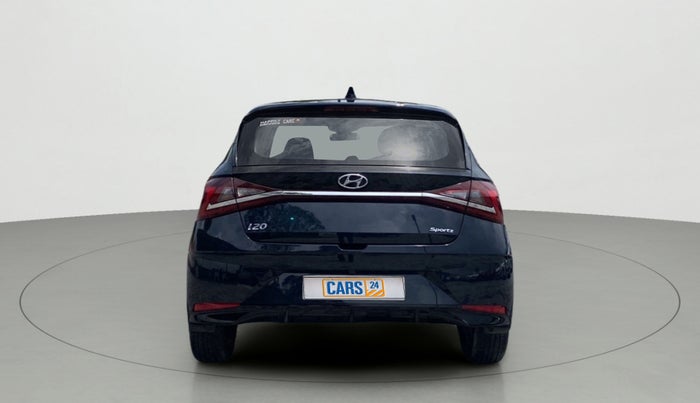 2022 Hyundai NEW I20 SPORTZ 1.2 MT, Petrol, Manual, 9,811 km, Back/Rear