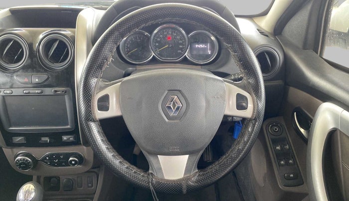 2016 Renault Duster 110 PS RXZ DIESEL, Diesel, Manual, 94,294 km, Steering Wheel Close Up