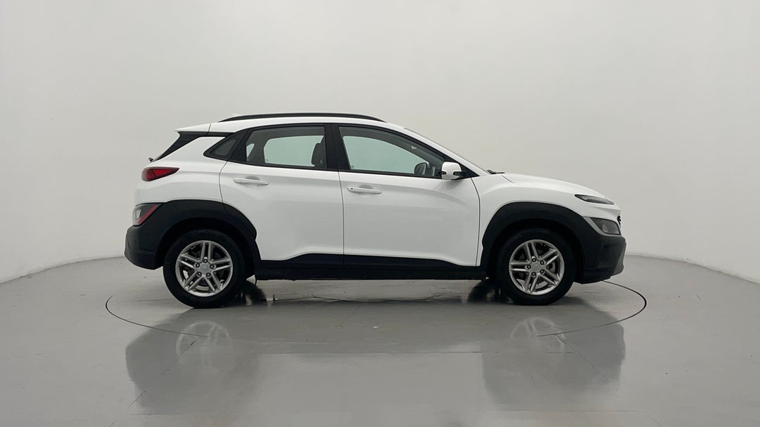 2022 Hyundai Kona (fwd), Automatic, 110198 km, Right Side View