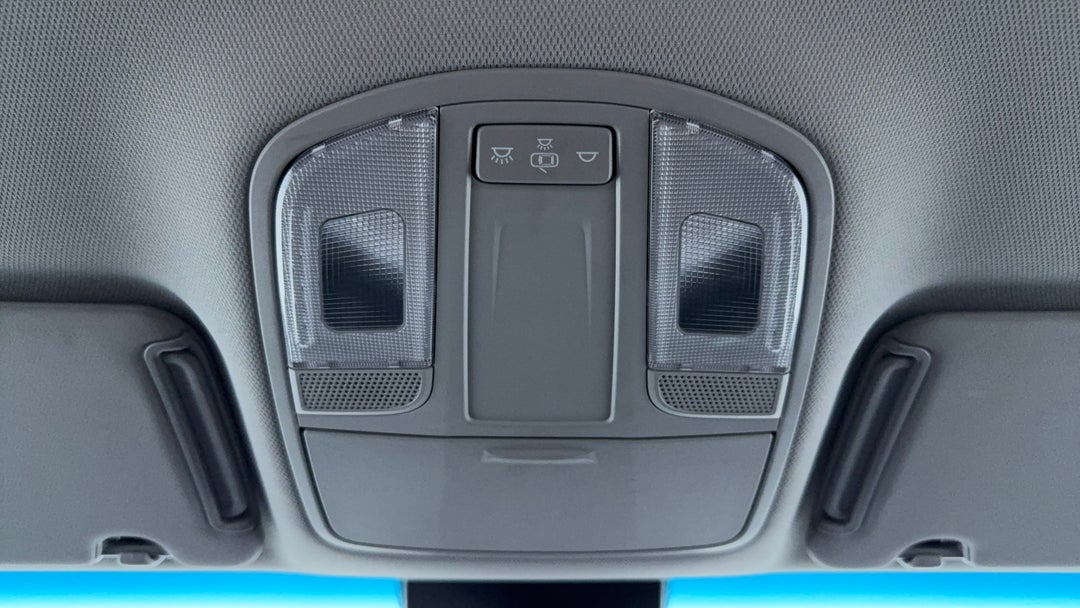 On-Roof Controls/Sunglass holder