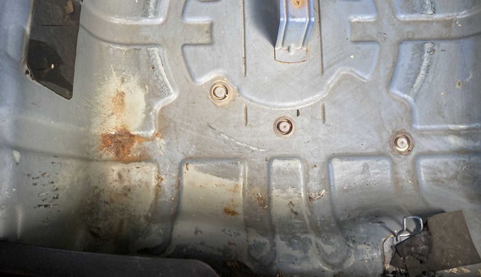 2014 Tata Zest XMS PETROL, Petrol, Manual, 59,069 km, Boot floor - Minor crack