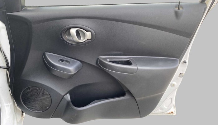 2018 Datsun Go Plus T, Petrol, Manual, 15,832 km, Driver Side Door Panels Control