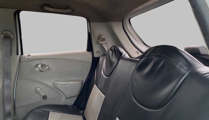2014 Datsun Go T, Petrol, Manual, 62,884 km, Right Side Rear Door Cabin