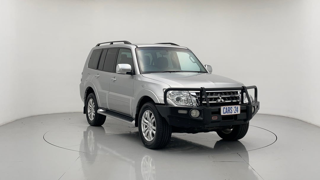 Right Front Diagonal (45- Degree) View