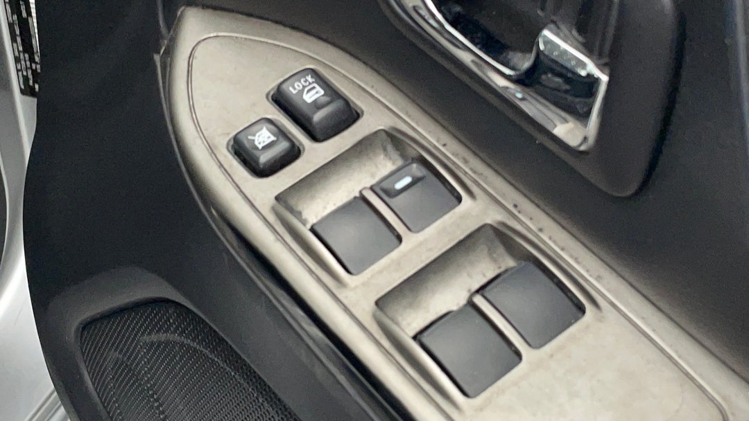 Drivers Side Door Panel Controls