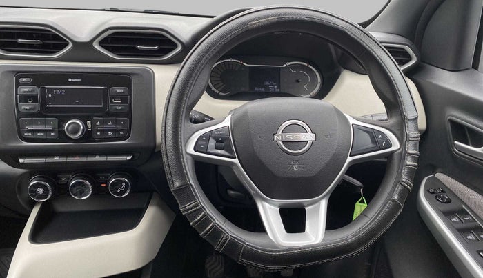 2022 Nissan MAGNITE XL, Petrol, Manual, 13,614 km, Steering Wheel Close Up