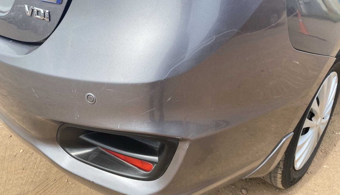 2016 Maruti Ciaz VDI SHVS, Diesel, Manual, 83,792 km, Rear bumper - Minor scratches