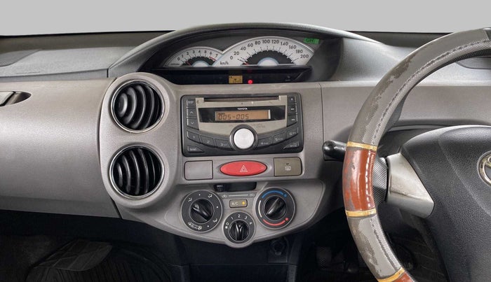 2011 Toyota Etios V, Petrol, Manual, 69,468 km, Air Conditioner