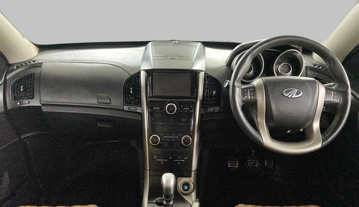 2018 Mahindra XUV500 W11(O), Diesel, Manual, 83,294 km, Dashboard