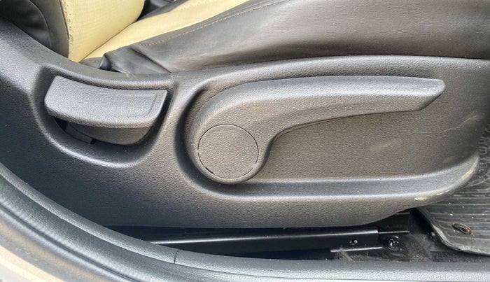 2018 Hyundai Verna 1.6 VTVT SX, Petrol, Manual, 1 km, Driver Side Adjustment Panel