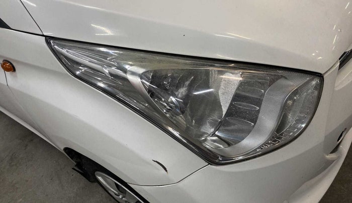 2013 Hyundai Eon MAGNA +, Petrol, Manual, 1,07,347 km, Right headlight - Faded