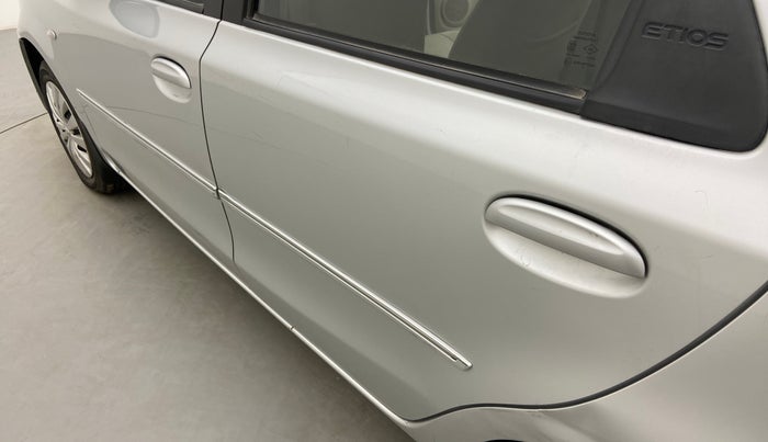 2014 Toyota Etios G, Petrol, Manual, 6,886 km, Rear left door - Slightly dented
