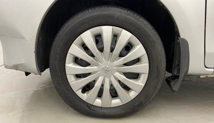 2014 Toyota Etios G, Petrol, Manual, 6,886 km, Left Front Wheel