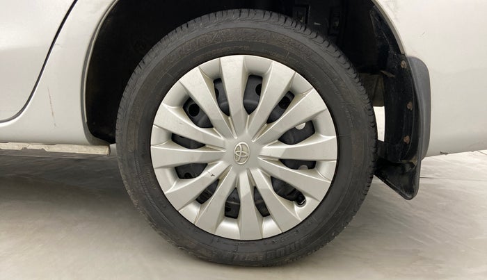 2014 Toyota Etios G, Petrol, Manual, 6,886 km, Left Rear Wheel