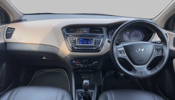 2017 Hyundai Elite i20 MAGNA 1.2, Petrol, Manual, 65,023 km, Dashboard