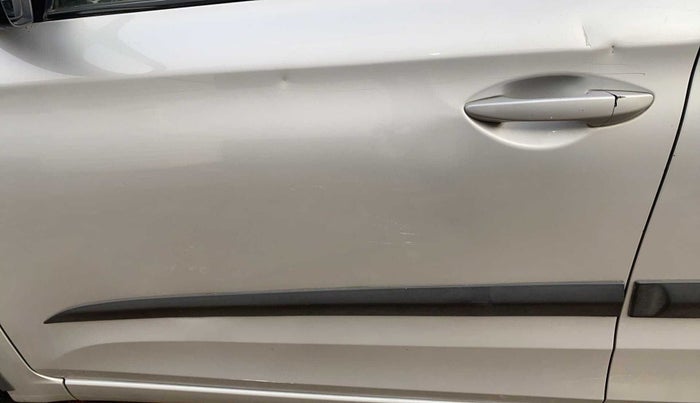 2017 Hyundai Elite i20 MAGNA 1.2, Petrol, Manual, 65,023 km, Front passenger door - Slightly dented