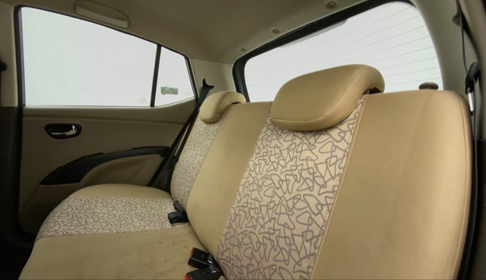 2013 Hyundai i10 SPORTZ 1.2 KAPPA2, Petrol, Manual, 99,940 km, Right Side Rear Door Cabin