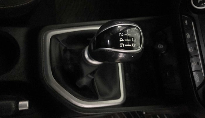 2019 Hyundai Creta SX 1.6 PETROL, Petrol, Manual, 15,589 km, Gear Lever