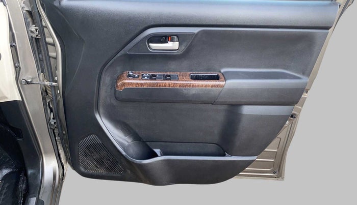 2020 Maruti New Wagon-R ZXI 1.2, Petrol, Manual, 66,625 km, Driver Side Door Panels Control