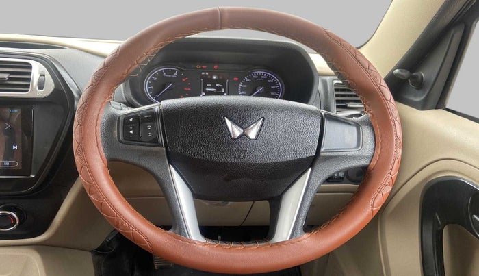 2022 Mahindra BOLERO NEO N 8, Diesel, Manual, 11,869 km, Steering Wheel Close Up