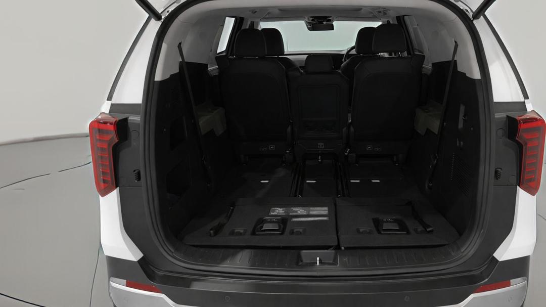 2024 Kia Carnival Gt-line Hev, Automatic, 17453 km, Boot Inside View