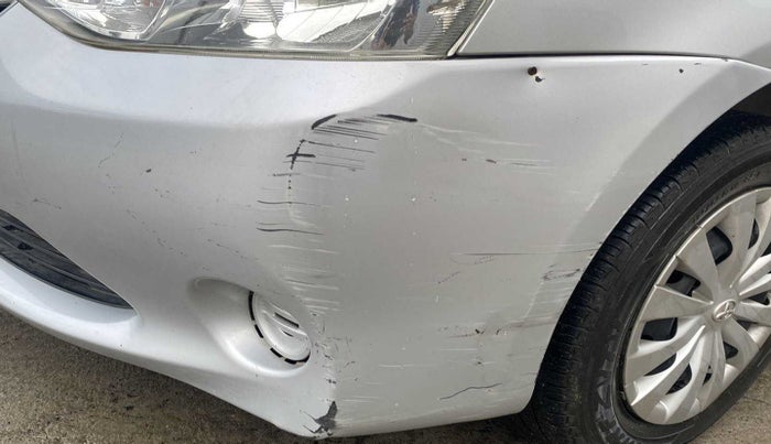 2011 Toyota Etios G, Petrol, Manual, 60,615 km, Front bumper - Minor scratches