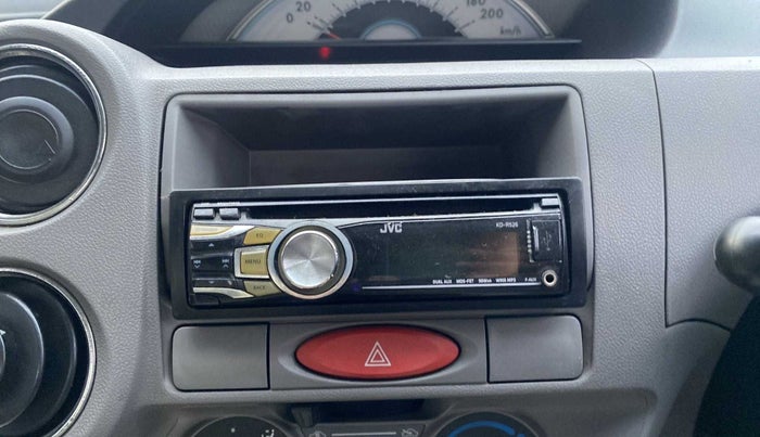 2011 Toyota Etios G, Petrol, Manual, 60,615 km, Infotainment system - AM/FM Radio - Not Working