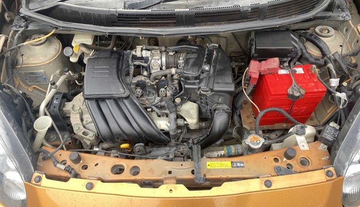 2016 Nissan Micra Active XV, Petrol, Manual, 80,320 km, Open Bonet