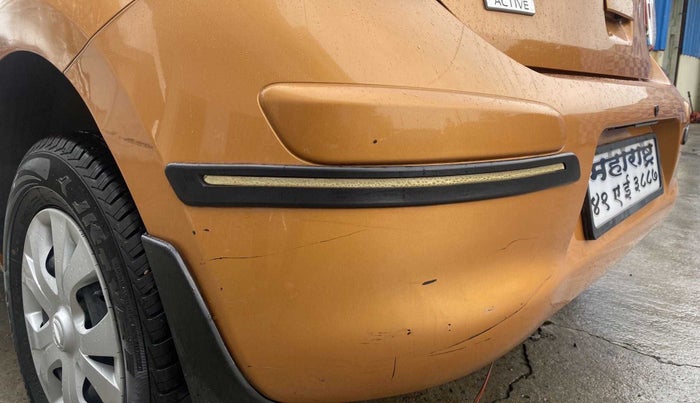 2016 Nissan Micra Active XV, Petrol, Manual, 80,320 km, Rear bumper - Minor scratches