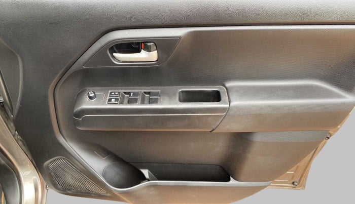 2019 Maruti New Wagon-R VXI 1.0, Petrol, Manual, 24,147 km, Driver Side Door Panels Control