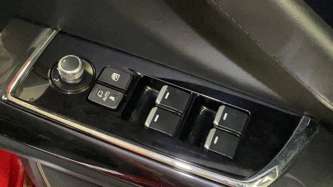 Drivers Side Door Panel Controls