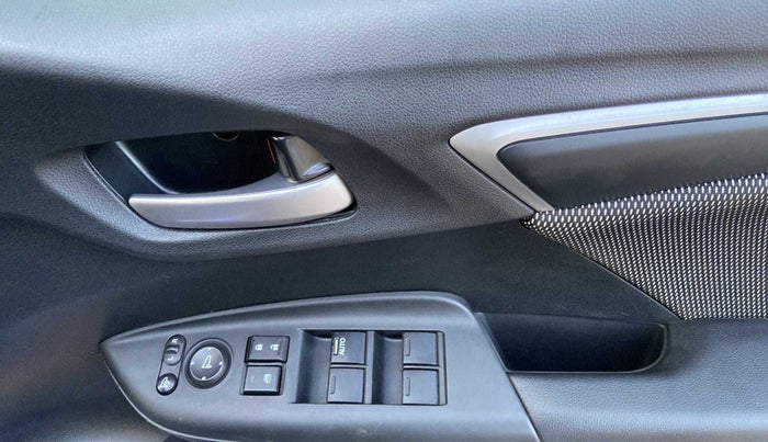 2020 Honda WR-V 1.5L I-DTEC VX MT, Diesel, Manual, 99 km, Driver Side Door Panels Control
