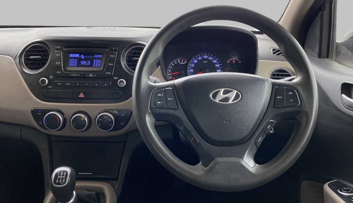 2014 Hyundai Xcent S (O) 1.2, Petrol, Manual, 58,973 km, Steering Wheel Close Up