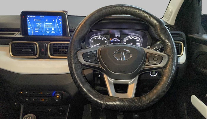 2022 Tata PUNCH ACCOMPLISHED MT, Petrol, Manual, 4,392 km, Steering Wheel Close Up