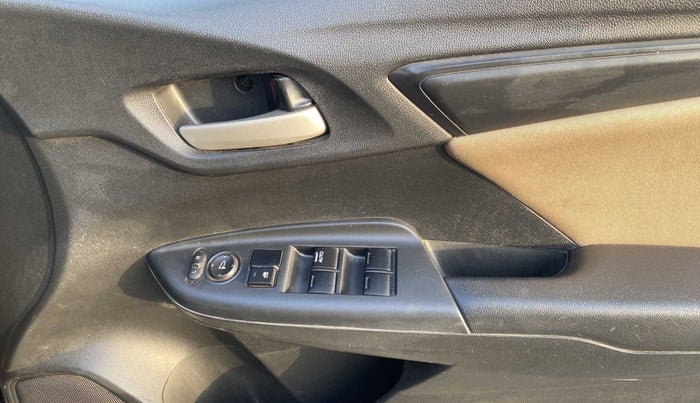 2015 Honda Jazz 1.2L I-VTEC SV, Petrol, Manual, 60,205 km, Driver Side Door Panels Control