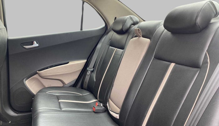 2018 Hyundai Xcent SX 1.2 CRDI, Diesel, Manual, 1,02,000 km, Right Side Rear Door Cabin