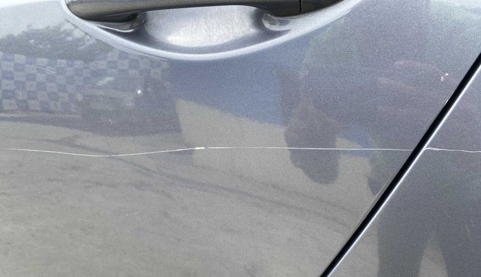 2018 Hyundai Xcent SX 1.2 CRDI, Diesel, Manual, 1,02,000 km, Rear left door - Minor scratches