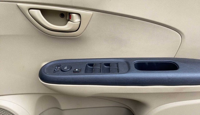 2014 Honda Amaze 1.2L I-VTEC S, Petrol, Manual, 89,292 km, Driver Side Door Panels Control