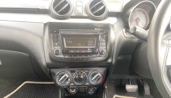 2019 Maruti Swift VXI AMT, Petrol, Automatic, 70,364 km, Air Conditioner