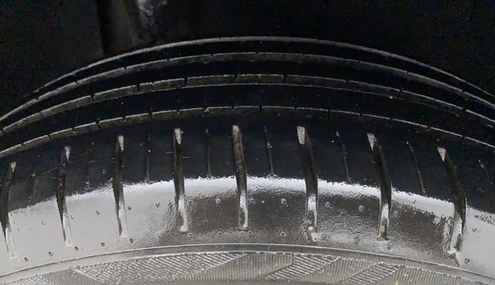 2018 Maruti Baleno ALPHA PETROL 1.2, Petrol, Manual, 32,658 km, Right Rear Tyre Tread