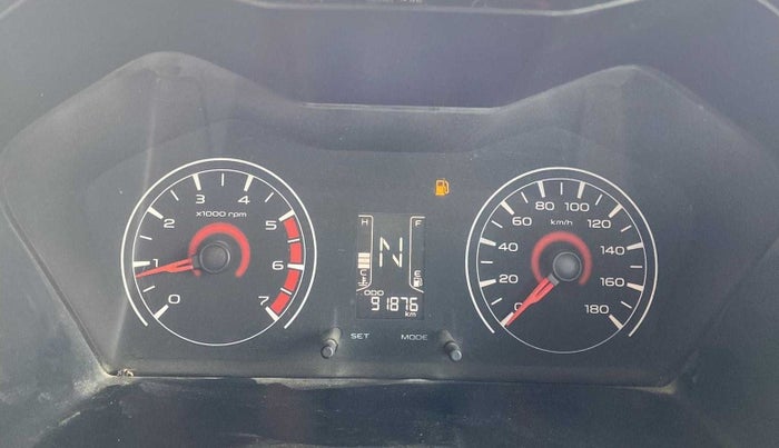 2016 Mahindra Kuv100 K4 6 STR, Petrol, Manual, 92,125 km, Odometer Image